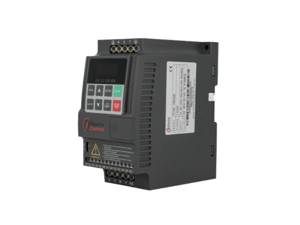 Variador de frecuencia PI150 1R5G2Z 3 fases 1.5kW/2HP